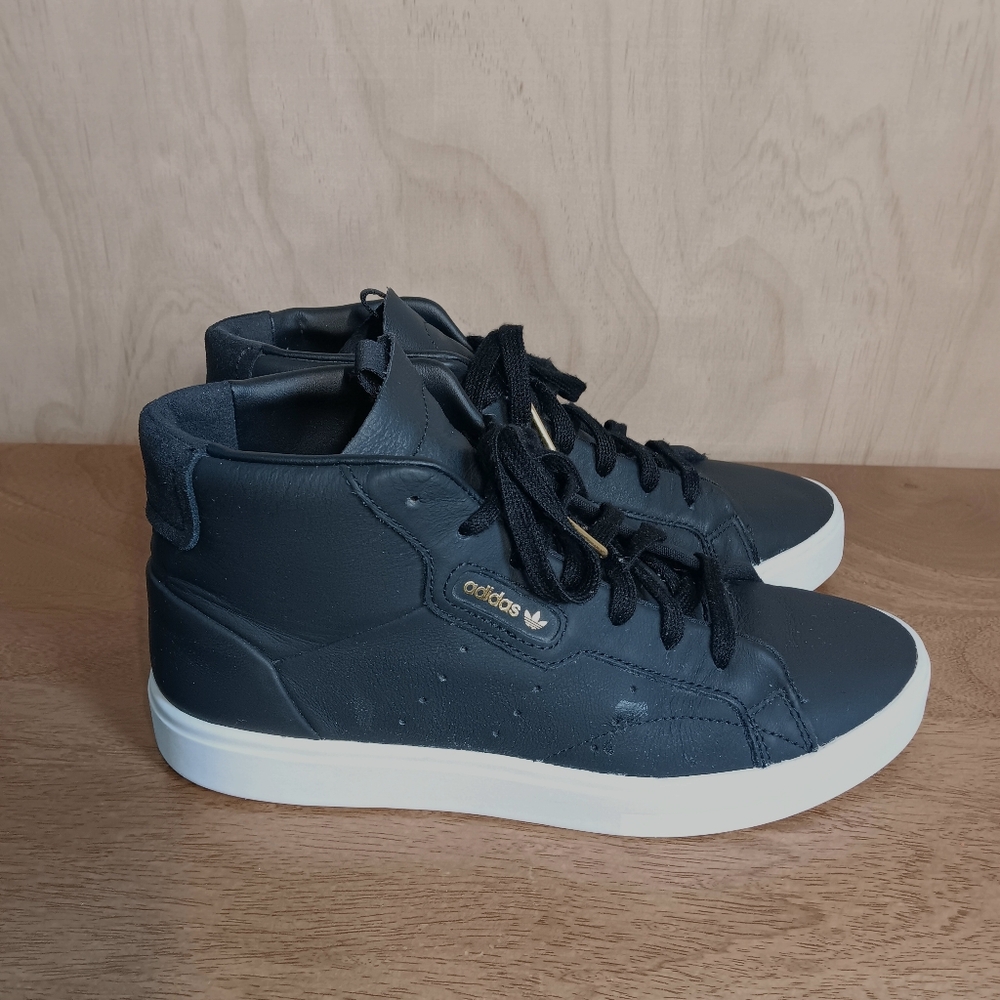Adidas Women's Originals Sleek Mid W Sneakers Core Black/Crystal White 7